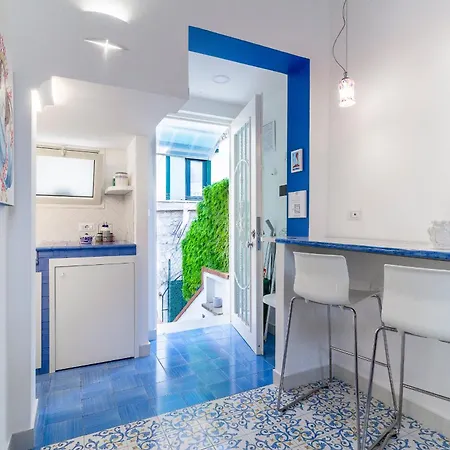 Vivaldo Fuoro Partenope - Boutique In The Heart Of Σορέντο