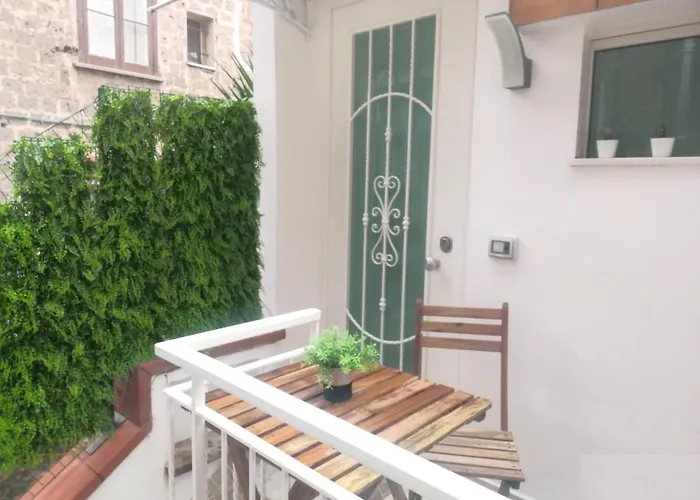 Vivaldo - Fuoro Appartamento *